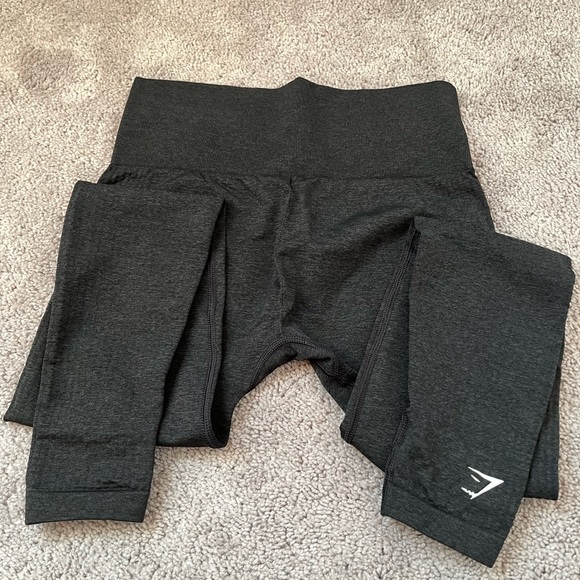 Gymshark / Power Down Leggings / XS - Picture 3 of 4